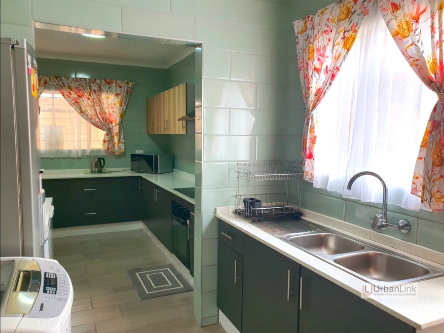 3 Bedroom Property for Sale in Safari Gardens North West